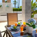 Nora * Protaras
